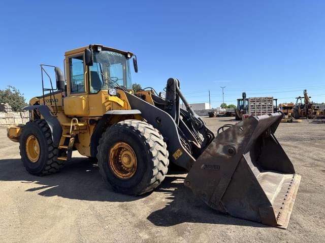 Image of Volvo L110E equipment image 1
