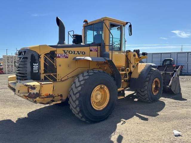 Image of Volvo L110E equipment image 2