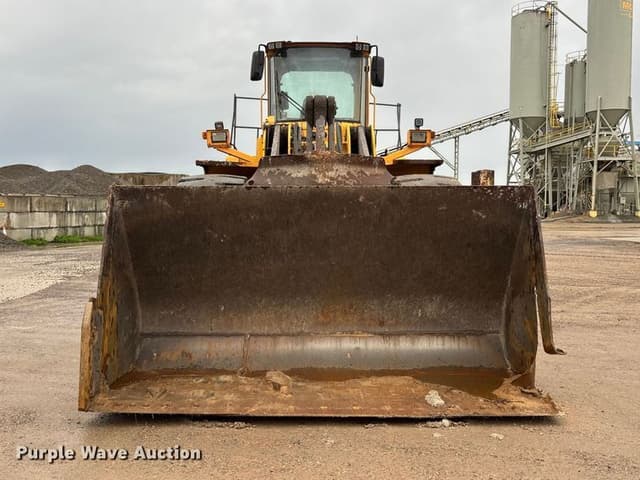 Image of Volvo L220E equipment image 1