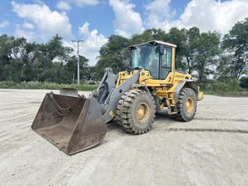 Main image Volvo L70F