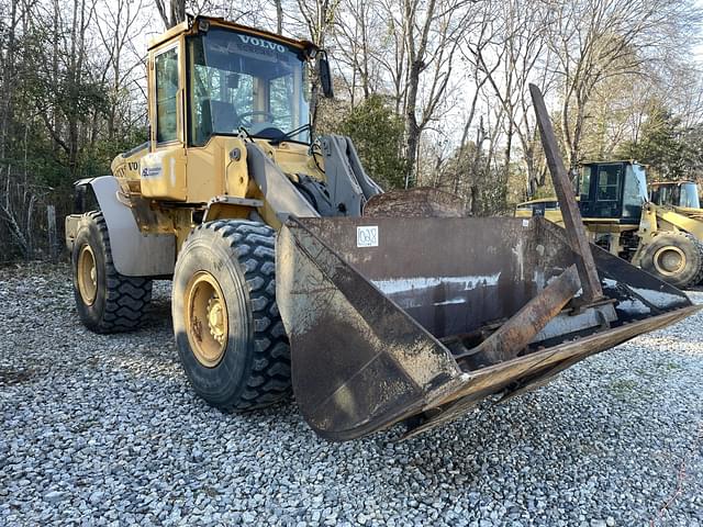 Image of Volvo L90E equipment image 3