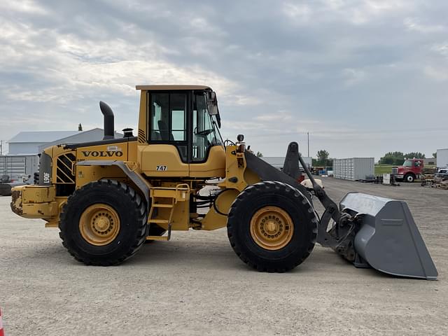 Image of Volvo L90F equipment image 3