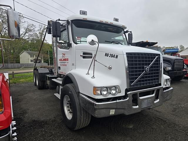 Image of Volvo VHD equipment image 2
