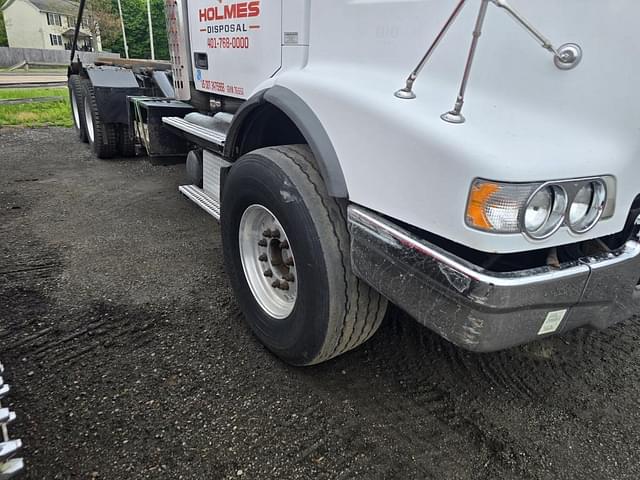 Image of Volvo VHD equipment image 3