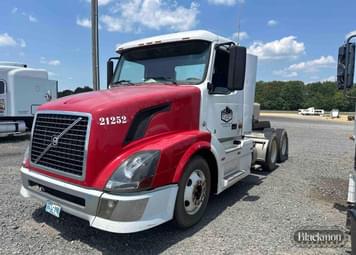 Main image Volvo VN