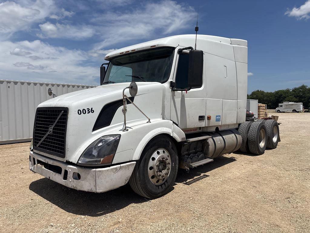 Image of Volvo VNL670 Primary image