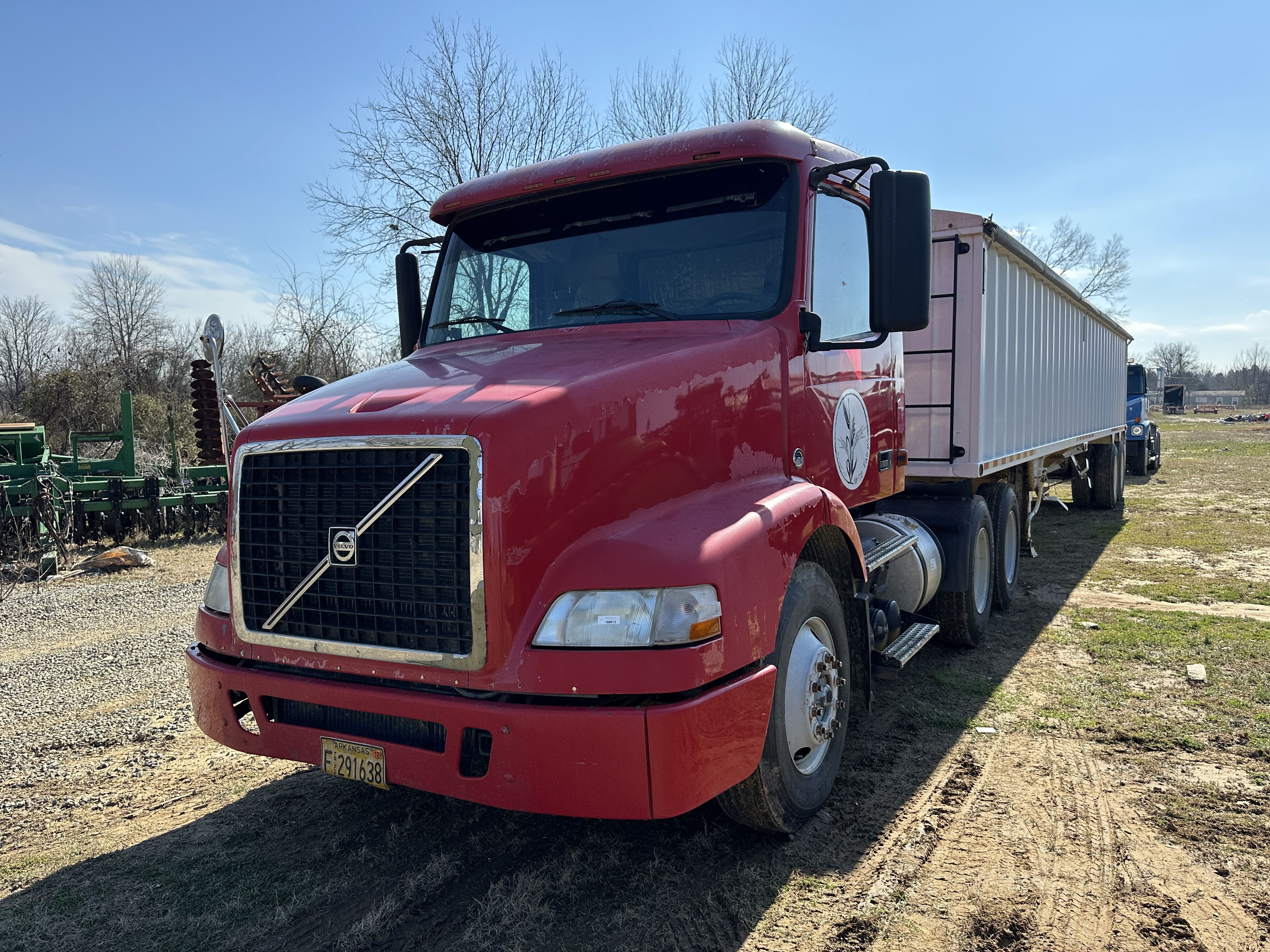 Main image Volvo VNM