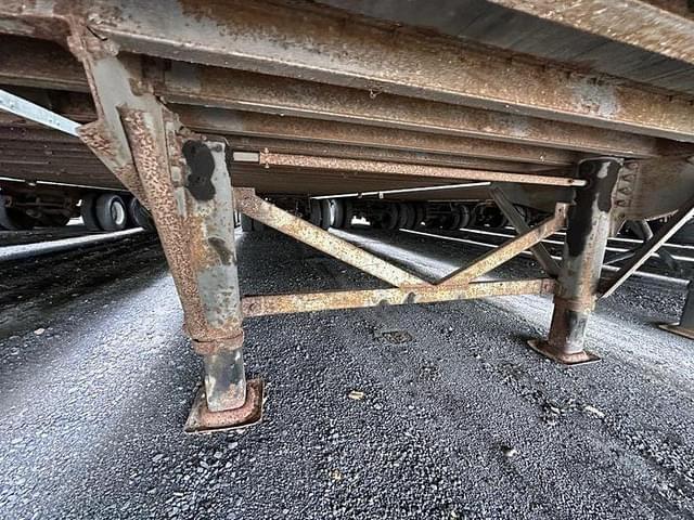 Image of Wabash National equipment image 1