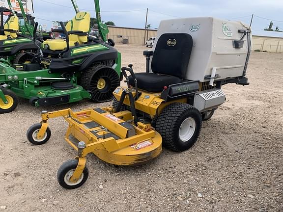 SOLD 2007 Walker MT23GHS Other Equipment Turf Tractor Zoom