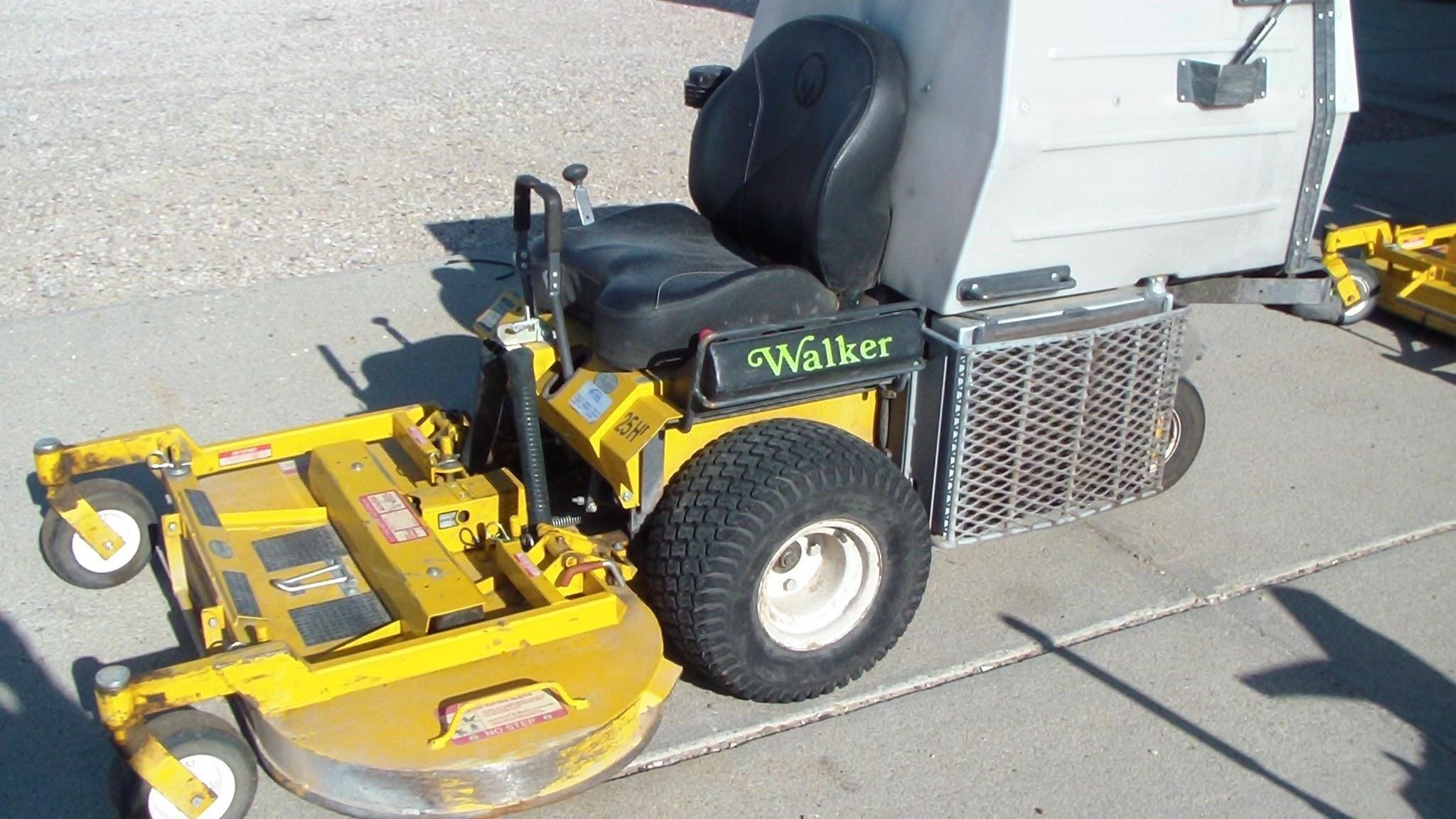 2007 Walker MTGHS25 Equipment Image0