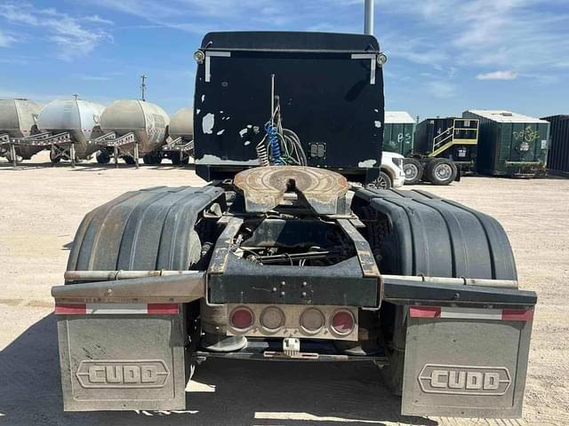 Image of Western Star 4900 equipment image 3