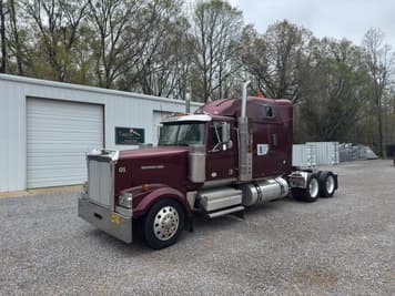 Main image Western Star 4900