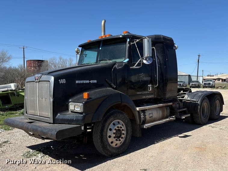 Image of Western Star 4900EX Primary image
