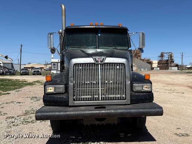 Image of Western Star 4900EX equipment image 1