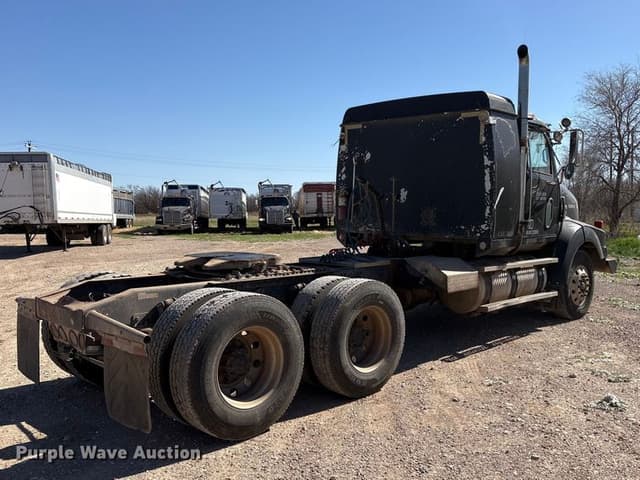 Image of Western Star 4900EX equipment image 4