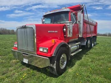 Main image Western Star 4900FA