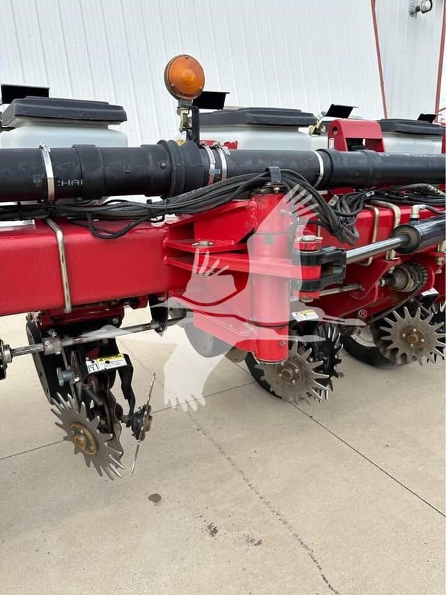 Image of White 8222 equipment image 3