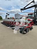 2007 White 8222 Image