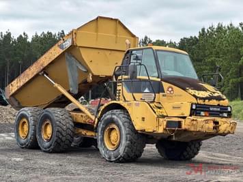 Main image Caterpillar 725