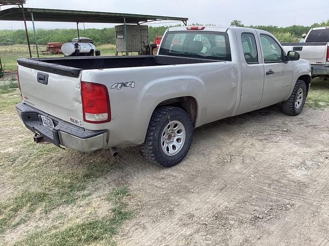 Image of GMC 1500 equipment image 1