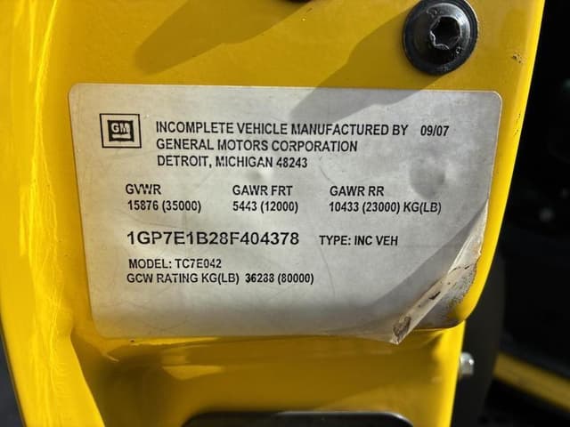 Image of GMC C7500 equipment image 1