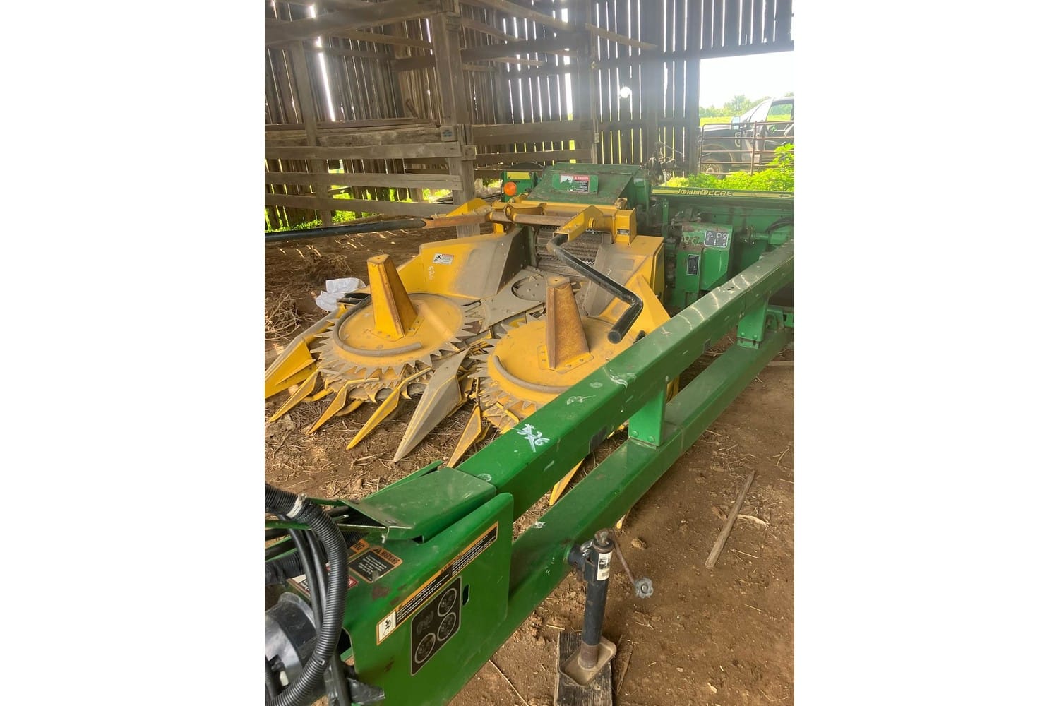 2008 John Deere 3975 Equipment Image0