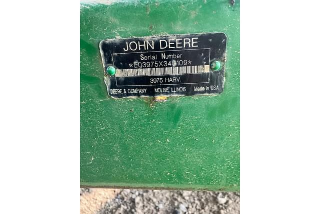 Image of John Deere 3975 equipment image 2