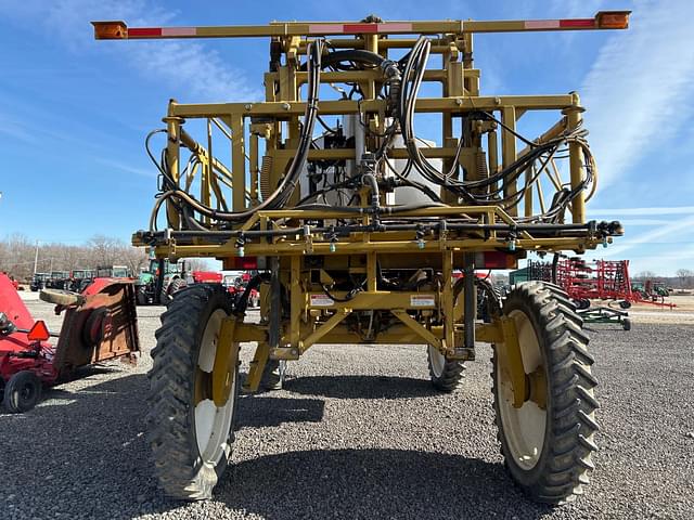 Image of Ag-Chem RoGator 874 equipment image 2