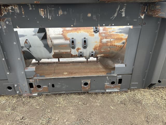 Image of AGCO 8200 equipment image 3