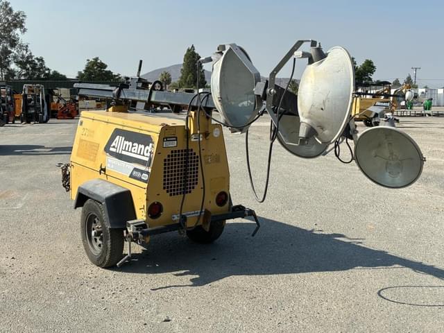 Image of Allmand Night Lite Pro NL8 equipment image 3