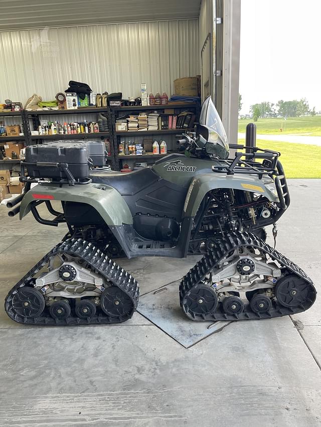 Image of Arctic Cat 700 equipment image 4