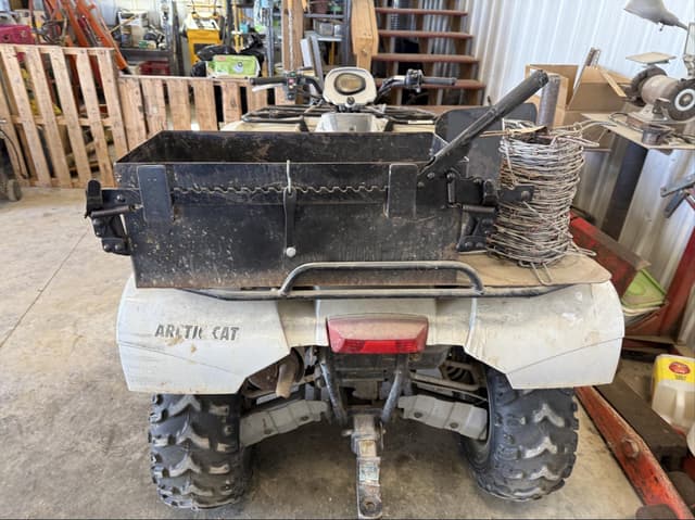 Image of Arctic Cat 700 EFI equipment image 3