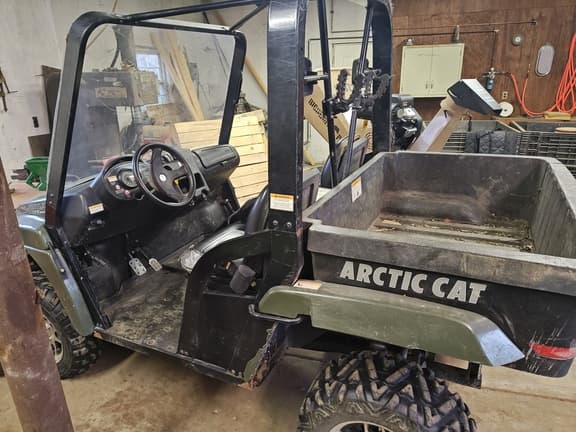 Image of Arctic Cat Prowler 650 XT equipment image 2