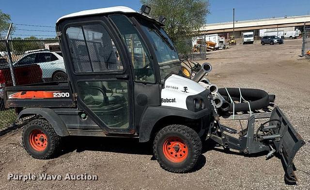 Image of Bobcat 2300 equipment image 3