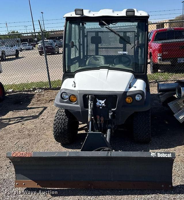 Image of Bobcat 2300 equipment image 1