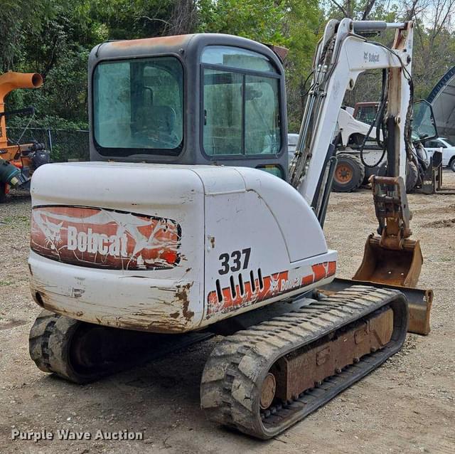 Image of Bobcat 337G equipment image 4