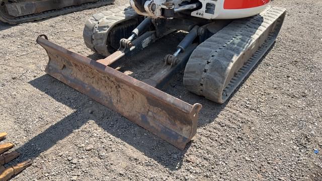 Image of Bobcat 435 equipment image 3