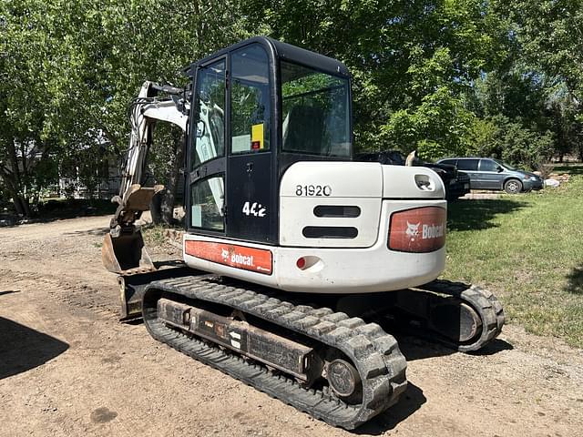 Image of Bobcat 442 equipment image 1