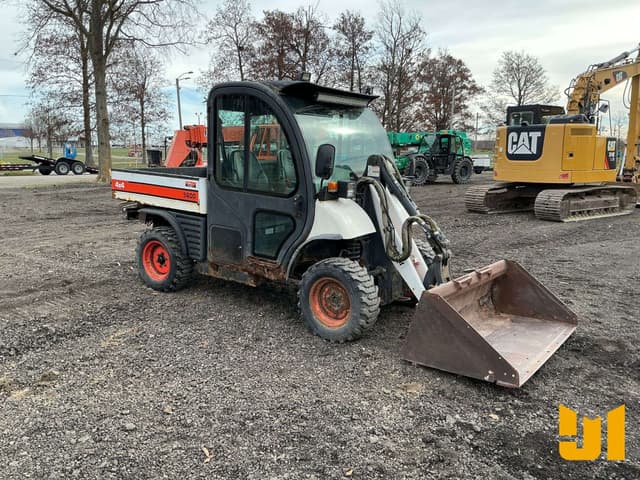 Image of Bobcat Toolcat 5600 equipment image 2