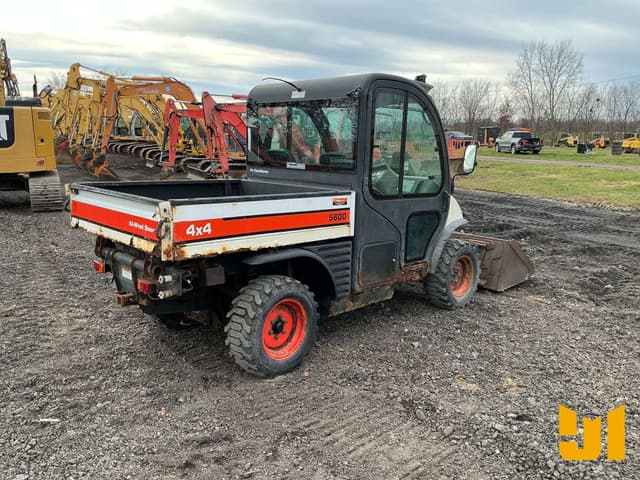 Image of Bobcat Toolcat 5600 equipment image 4