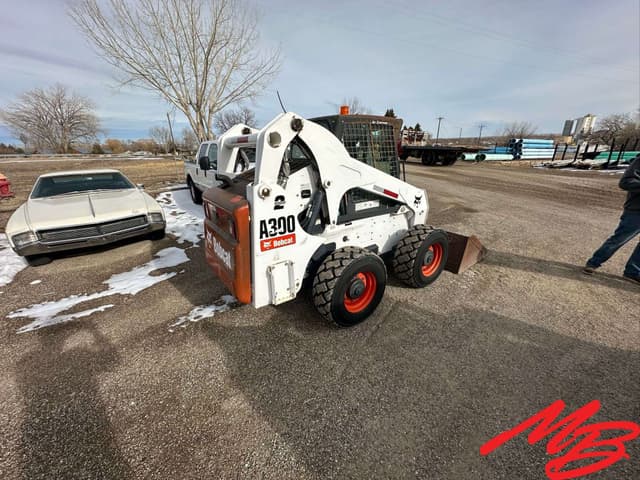 Image of Bobcat A300 equipment image 3