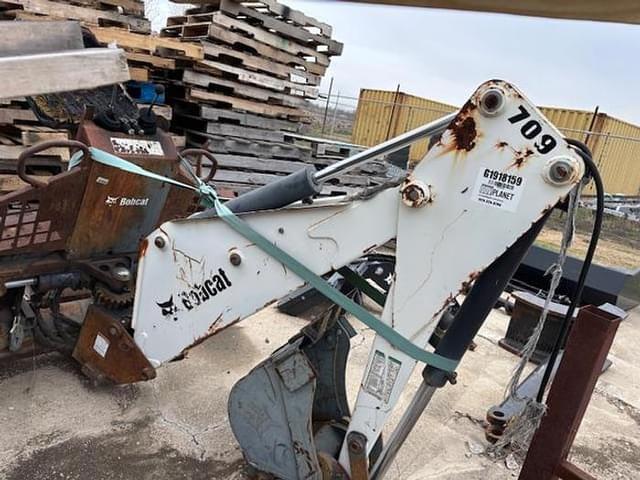 Image of Bobcat 709 equipment image 1
