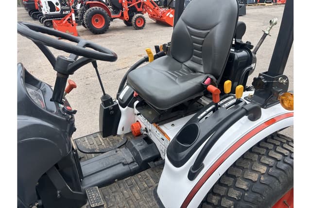 Image of Bobcat CT122 equipment image 3