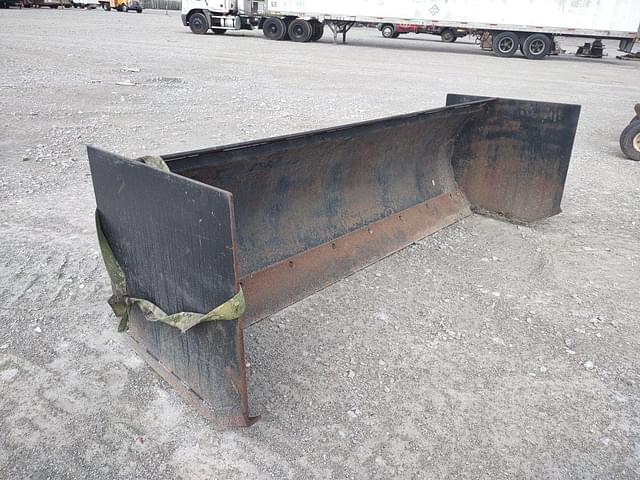 Image of Bobcat 96" Snow Blade equipment image 1