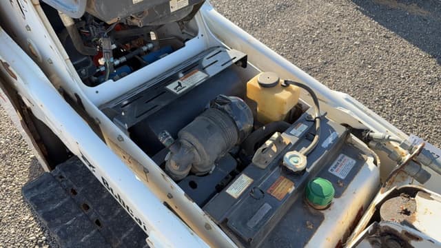 Image of Bobcat MT55 equipment image 4