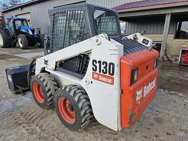 Image of Bobcat S130 equipment image 3