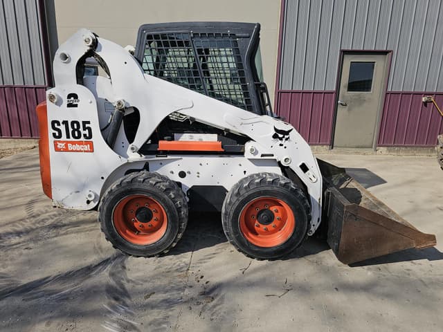 Image of Bobcat S185 equipment image 1