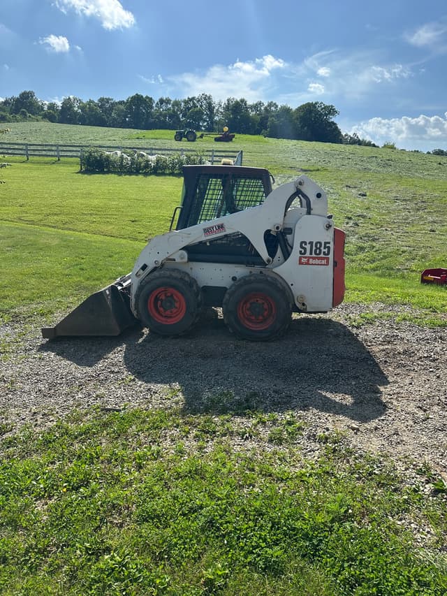 Image of Bobcat S185 equipment image 1