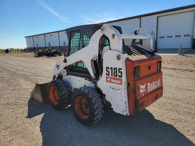 Image of Bobcat S185 equipment image 3