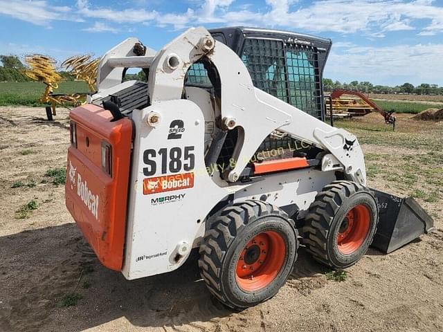 Image of Bobcat S185 equipment image 4